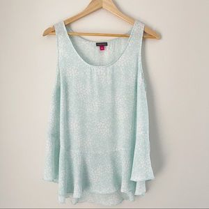 Vince Camuto Flowy Light Blue Top Sz Medium